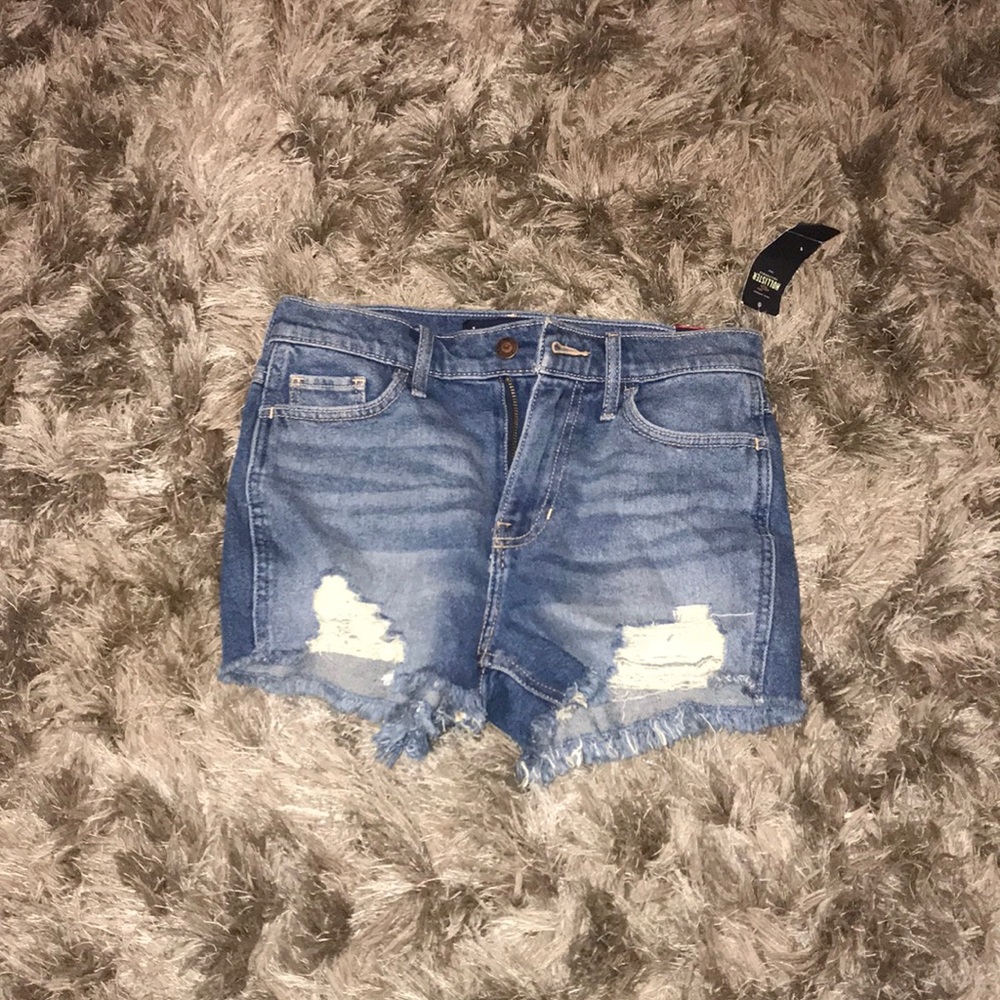 Mini shorts